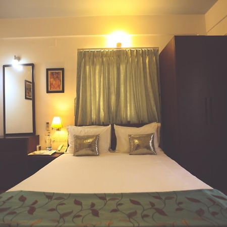 Hotel Casa Broadway 加尔各答 外观 照片